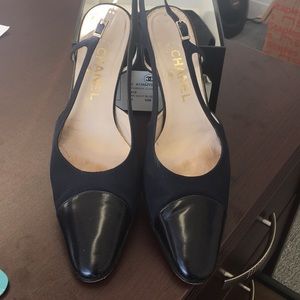CHANEL slingbacks